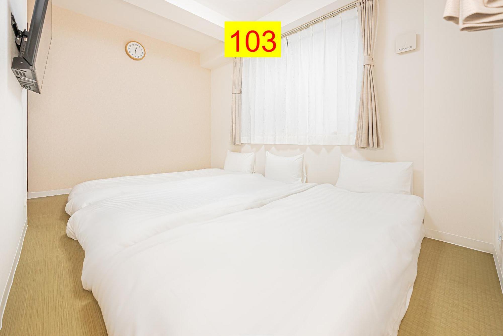 Shinjuku Downtown 1min Walk To Metro Cozy 公寓